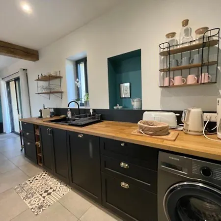 Country House, Heated Pool, Nordic Bath And Great Views * Couzon